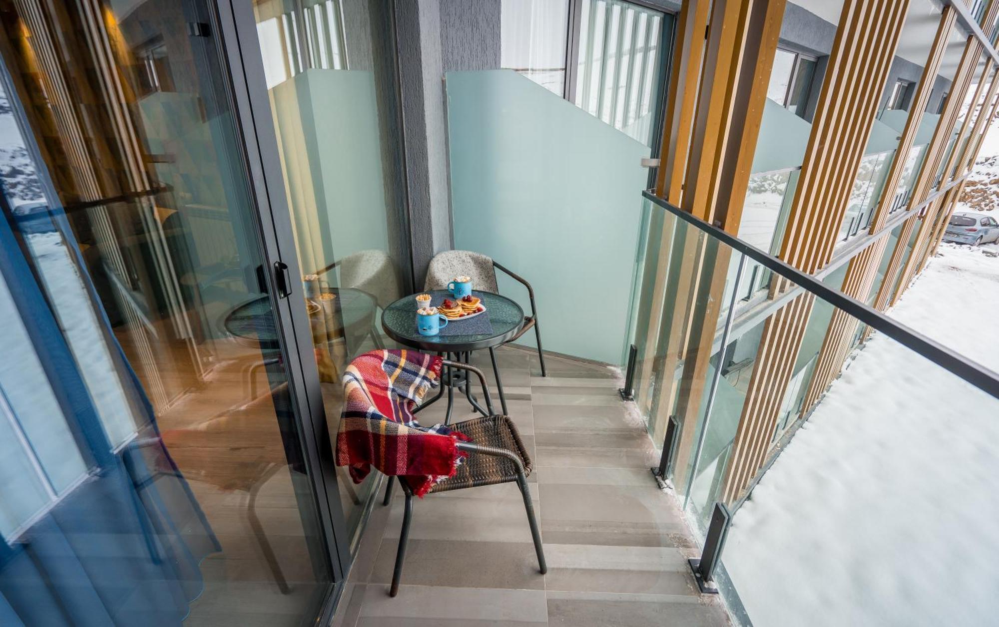 New Gudauri Apartments In Atrium Eksteriør bilde