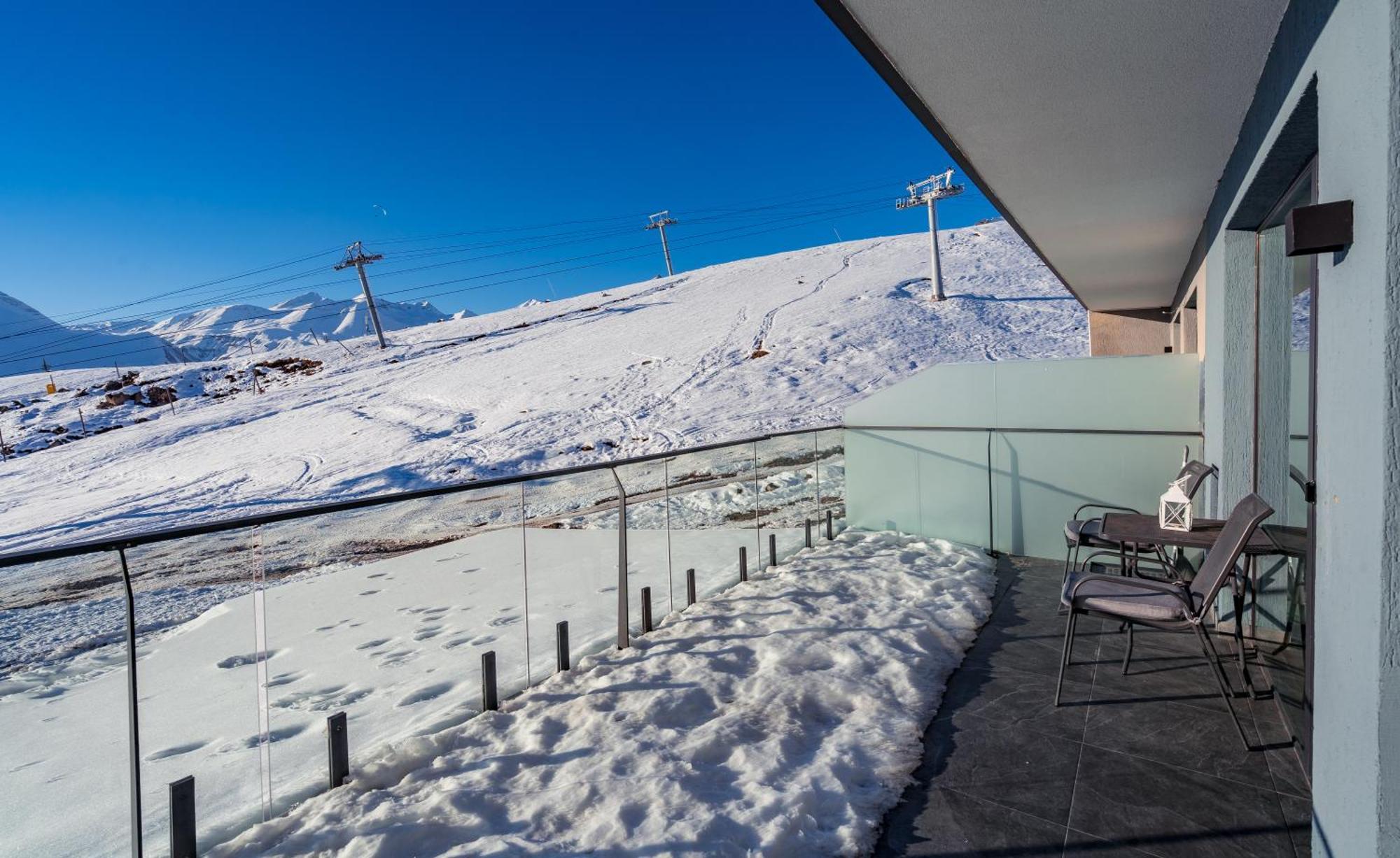 New Gudauri Apartments In Atrium Eksteriør bilde